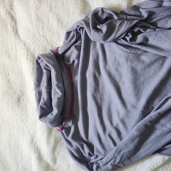 Top - Picture 3 of 5